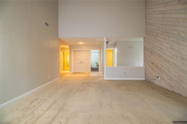 Building Photo - 4315 Creekwood Ln