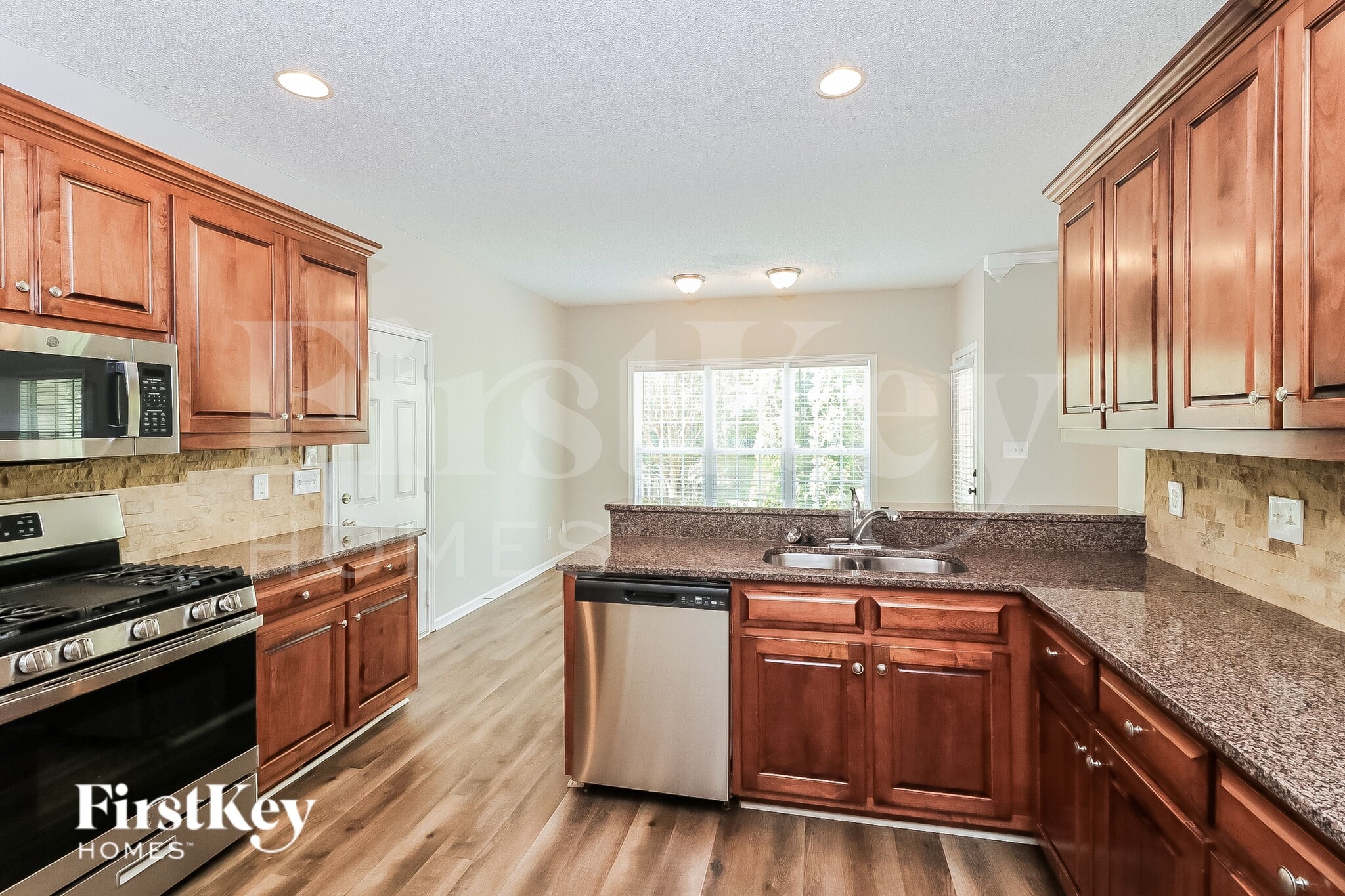 Building Photo - 326 Hambrick Park