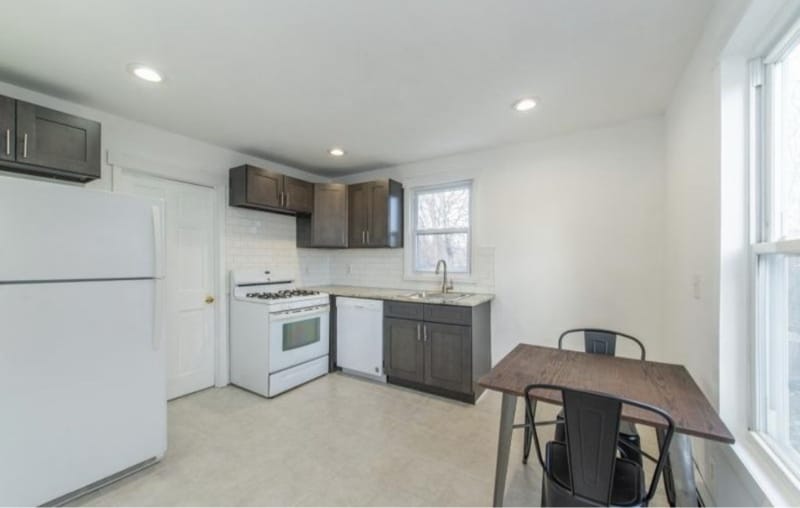 Building Photo - 14 Fidelity Pl