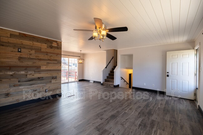 Building Photo - 4709 Windmill Rd