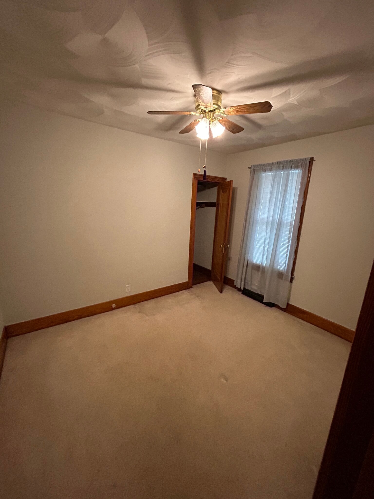 Bedroom 3 - 1118 Kellogg Ave