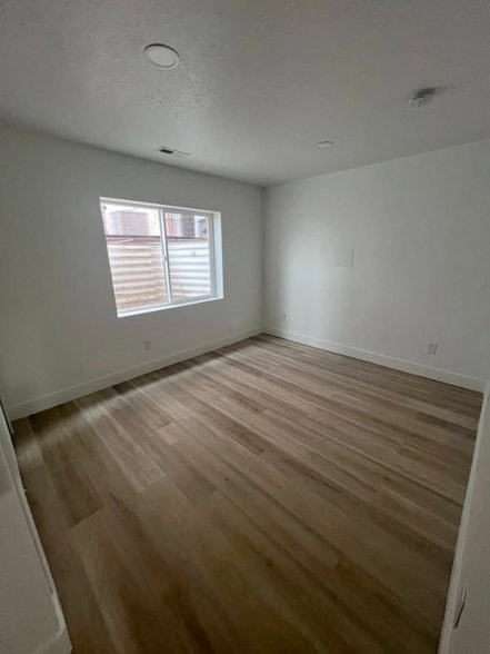 Building Photo - 1315 N 3830 W