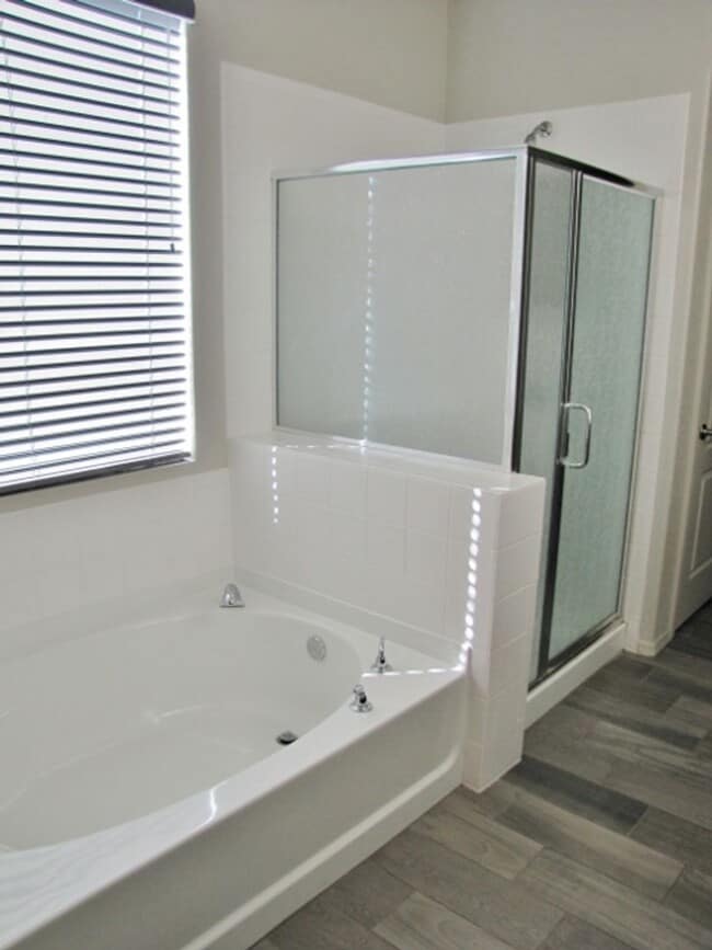 Building Photo - 4BR/2BA/2CG 2102 sq.ft. rental in Cimmaron Estates in Sierra Vista, AZ