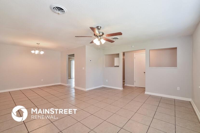 Building Photo - 1625 Leach Cir