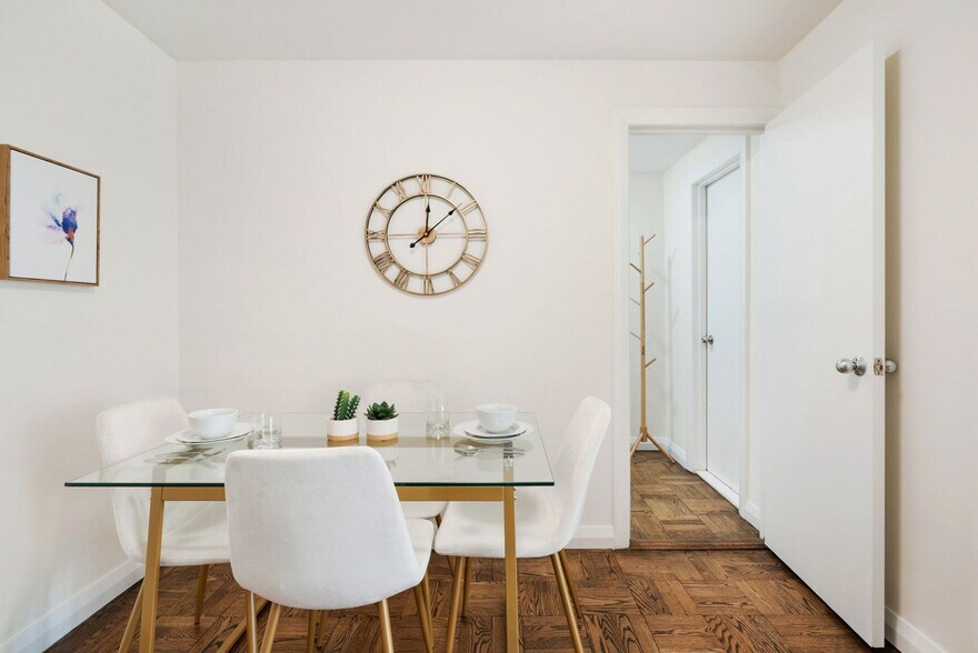 Building Photo - 500 E 62nd St