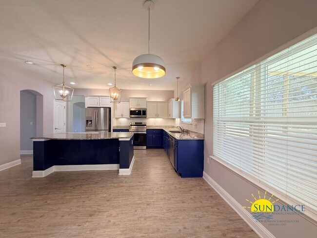 Building Photo - 8565 Holley Hills Cir