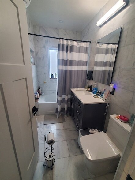 Building Photo - 56 Percival St