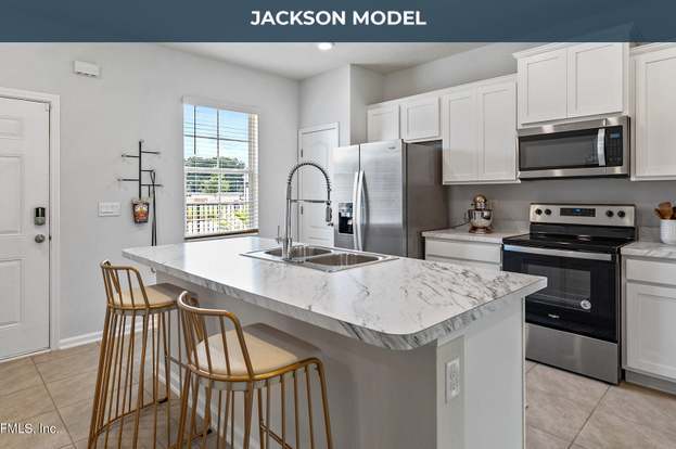 Building Photo - 8245 Watercourse Wy