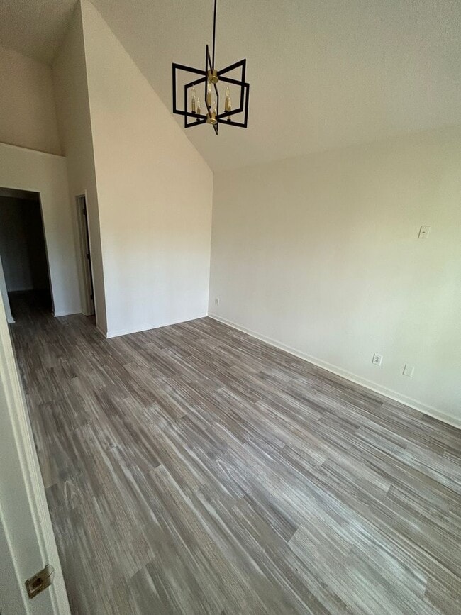 Building Photo - 545 Carlton Pointe Dr