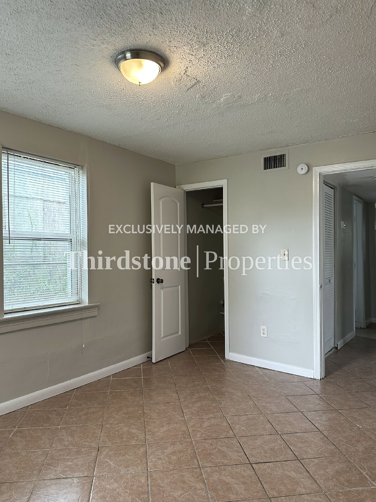 Building Photo - 325 7th St W