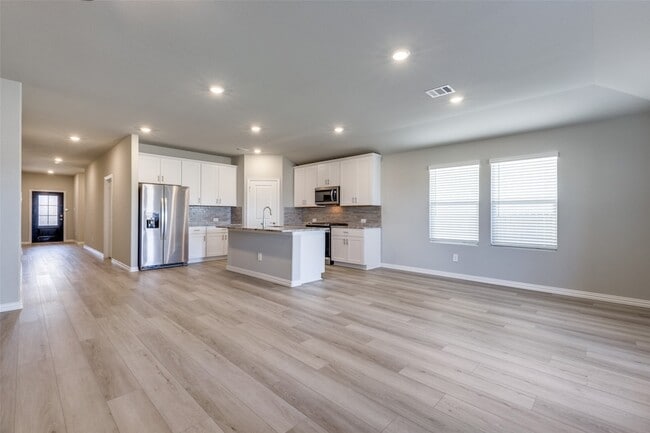 Building Photo - 5209 Meditation Dr