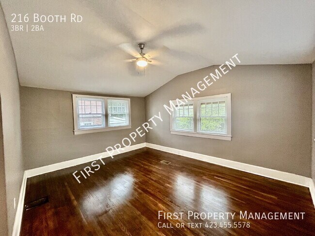 Building Photo - 216 Booth Rd