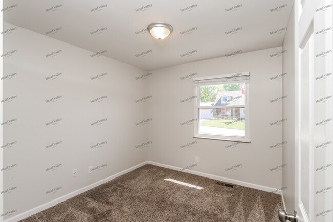 Building Photo - 613 St Jovite St