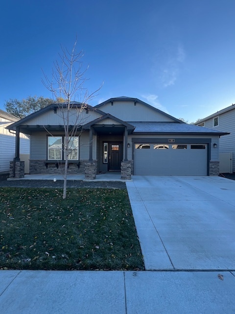 Building Photo - 3 Bed 2 Bath in Nampa!