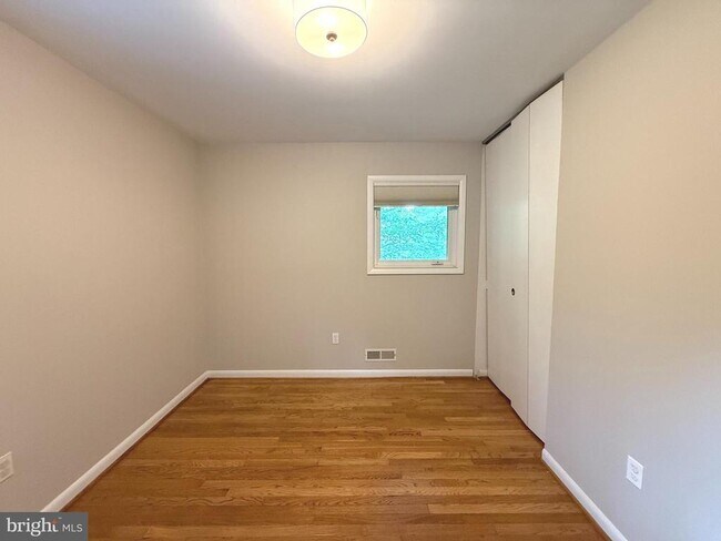 Building Photo - 3312 Sleepy Ln