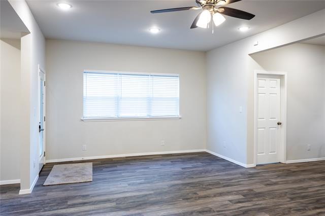 Building Photo - 4522 Reiger Ave