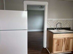 Building Photo - 2807 Spruce Ave