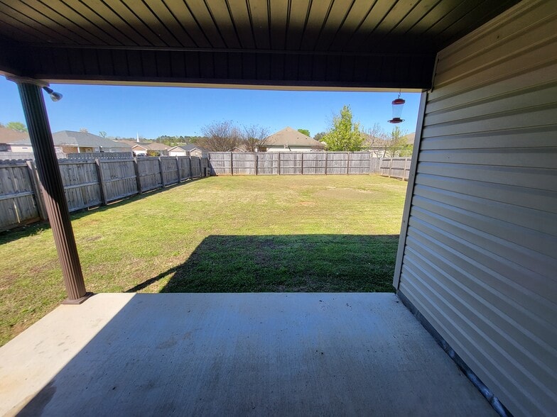 Building Photo - 162 Wexford Way