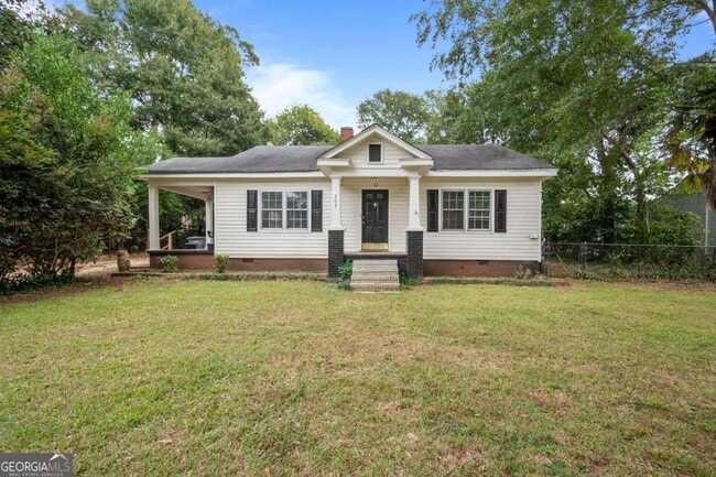 Building Photo - 209 N Lee St