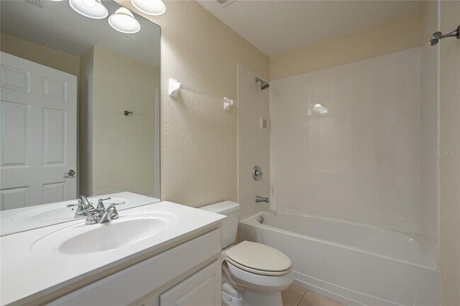 Building Photo - 8313 Foster Dr