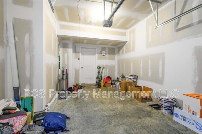 Building Photo - 2677 St Elias Dr