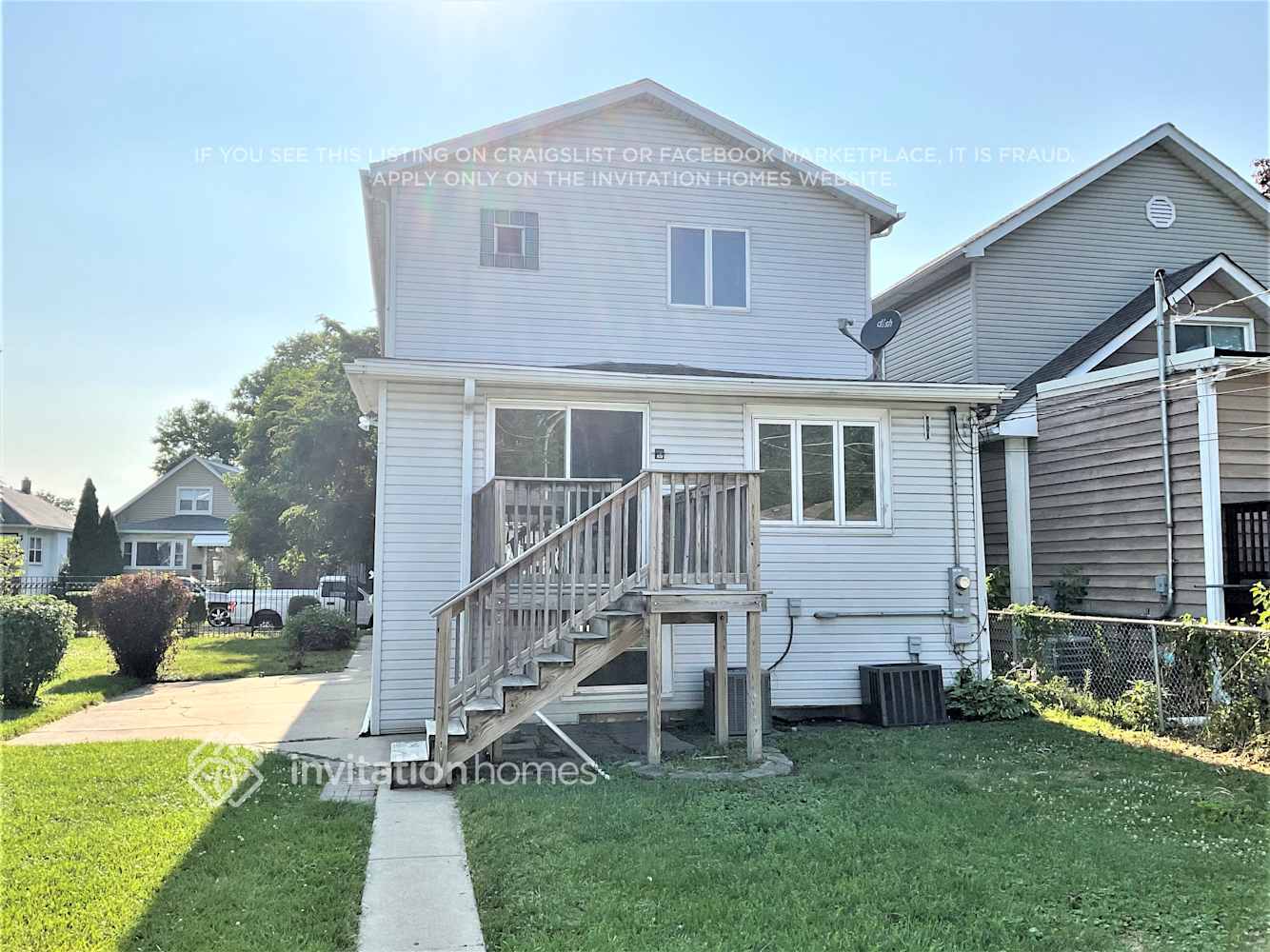 Building Photo - 1102 Lathrop Ave