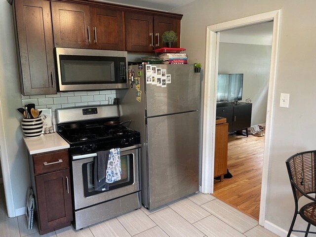 Building Photo - 720 -722 Louis Ave