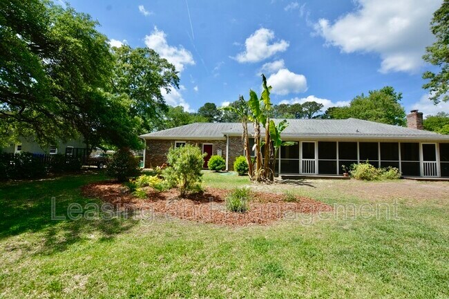 Building Photo - 2920 Limestone Blvd