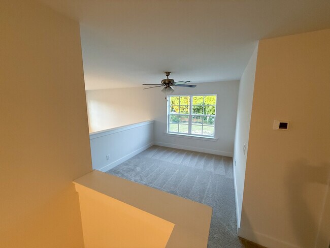 Building Photo - 1 Wildewood Park Dr