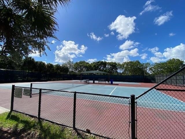 Building Photo - 3051 N Course Dr