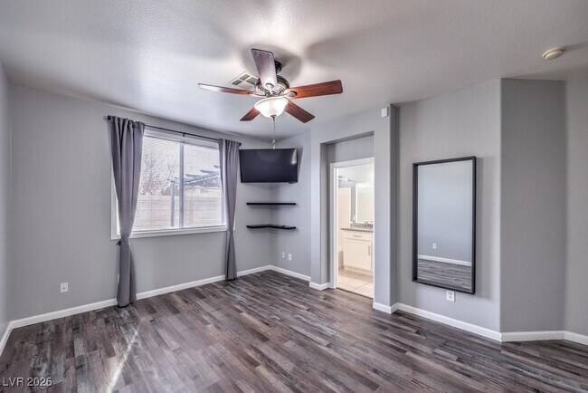 Building Photo - 9758 Vista Crest Ave