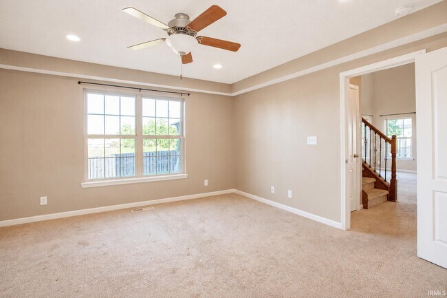 Building Photo - 3937 Amethyst Dr