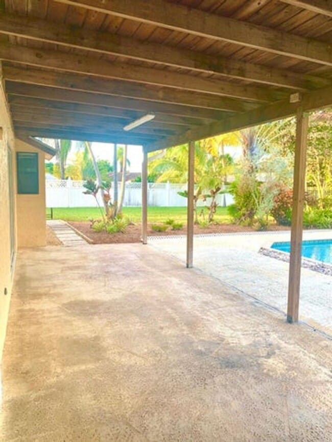 Building Photo - 107 Gibraltar St