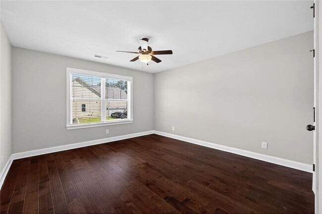 Building Photo - 3047 Mountain Shadow Way