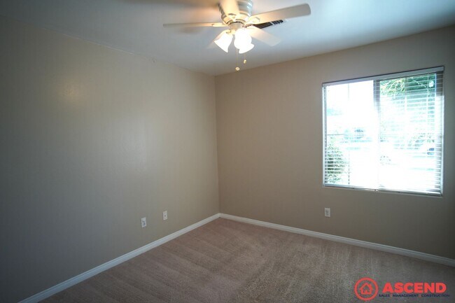 Building Photo - 12708 Beechfield Dr