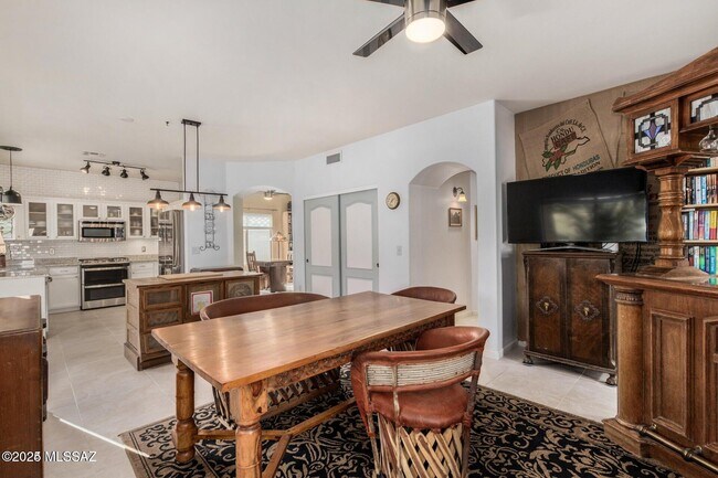 Building Photo - 39027 Furlong Ct