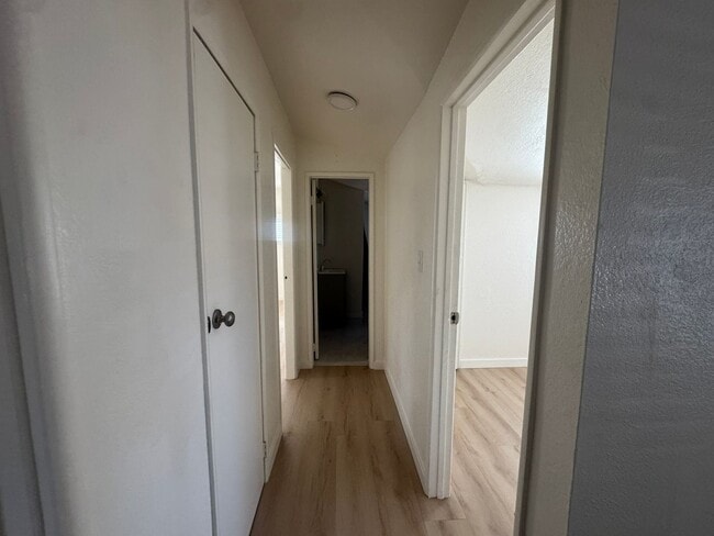 Building Photo - 1448 Coronado Ave