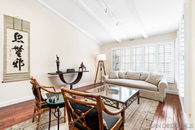 Building Photo - 6129 La Flecha