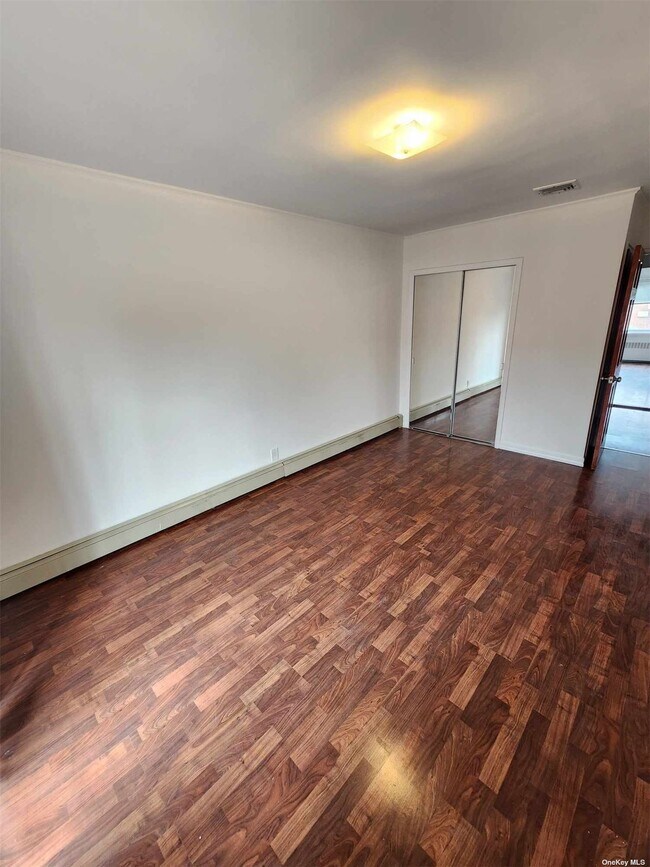 Building Photo - 30-18 81st St