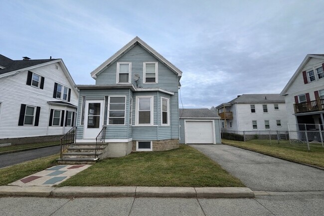 Building Photo - 5 Blair Ct