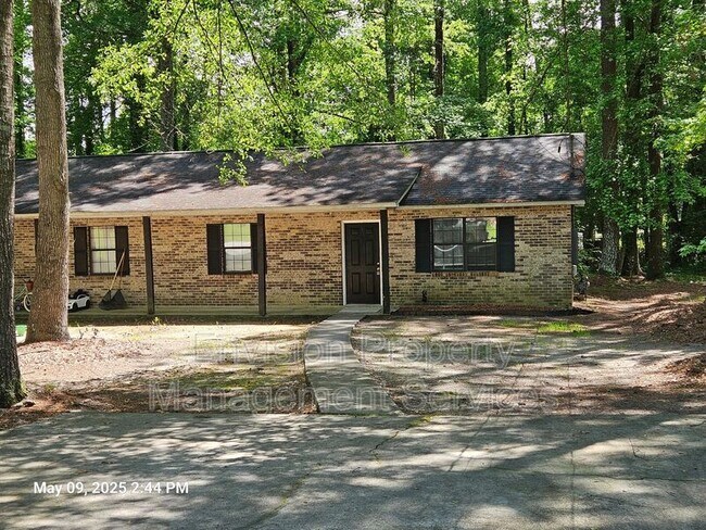 Primary Photo - 111 Jay Ln