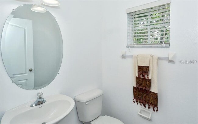 Building Photo - 7227 83rd Ave E