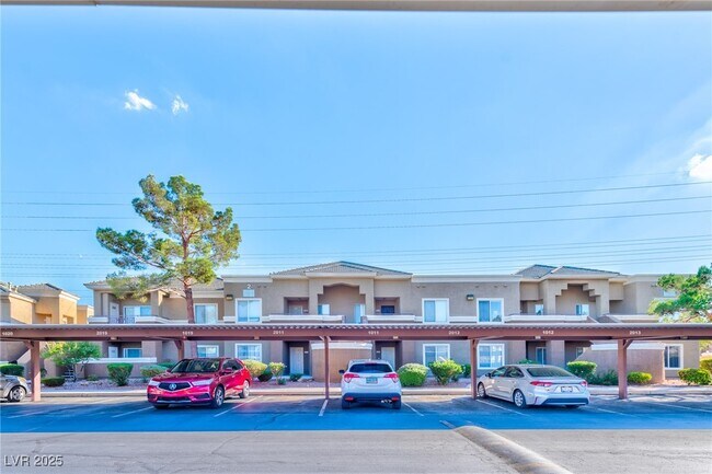Primary Photo - 8070 W Russell Rd