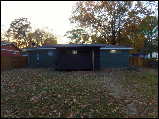 Building Photo - 3501 Katherine St