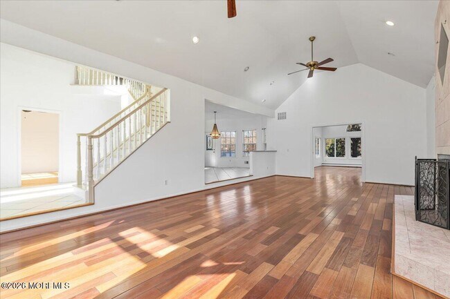 Building Photo - 257 Ford Rd