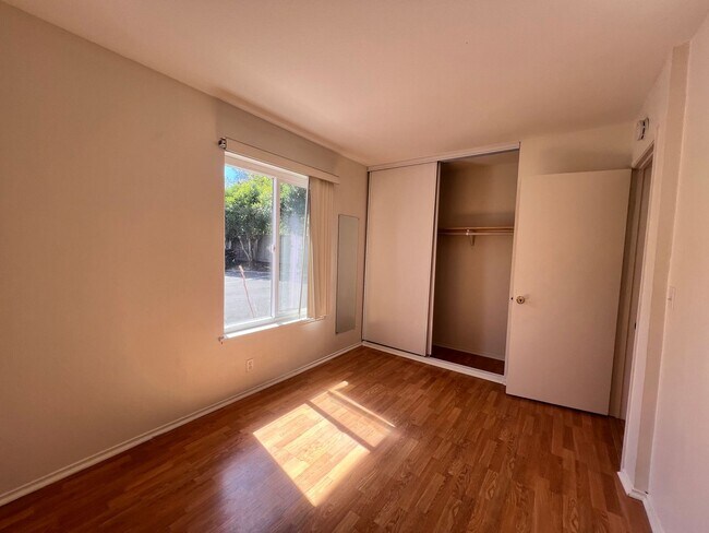 Building Photo - BRIGHT & SPACIOUS 3BD/2BA TOWNHOME IN PLEASANTON CA!!!