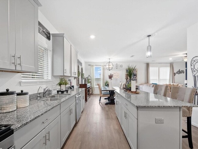 Building Photo - 1067 Greenshank Dr