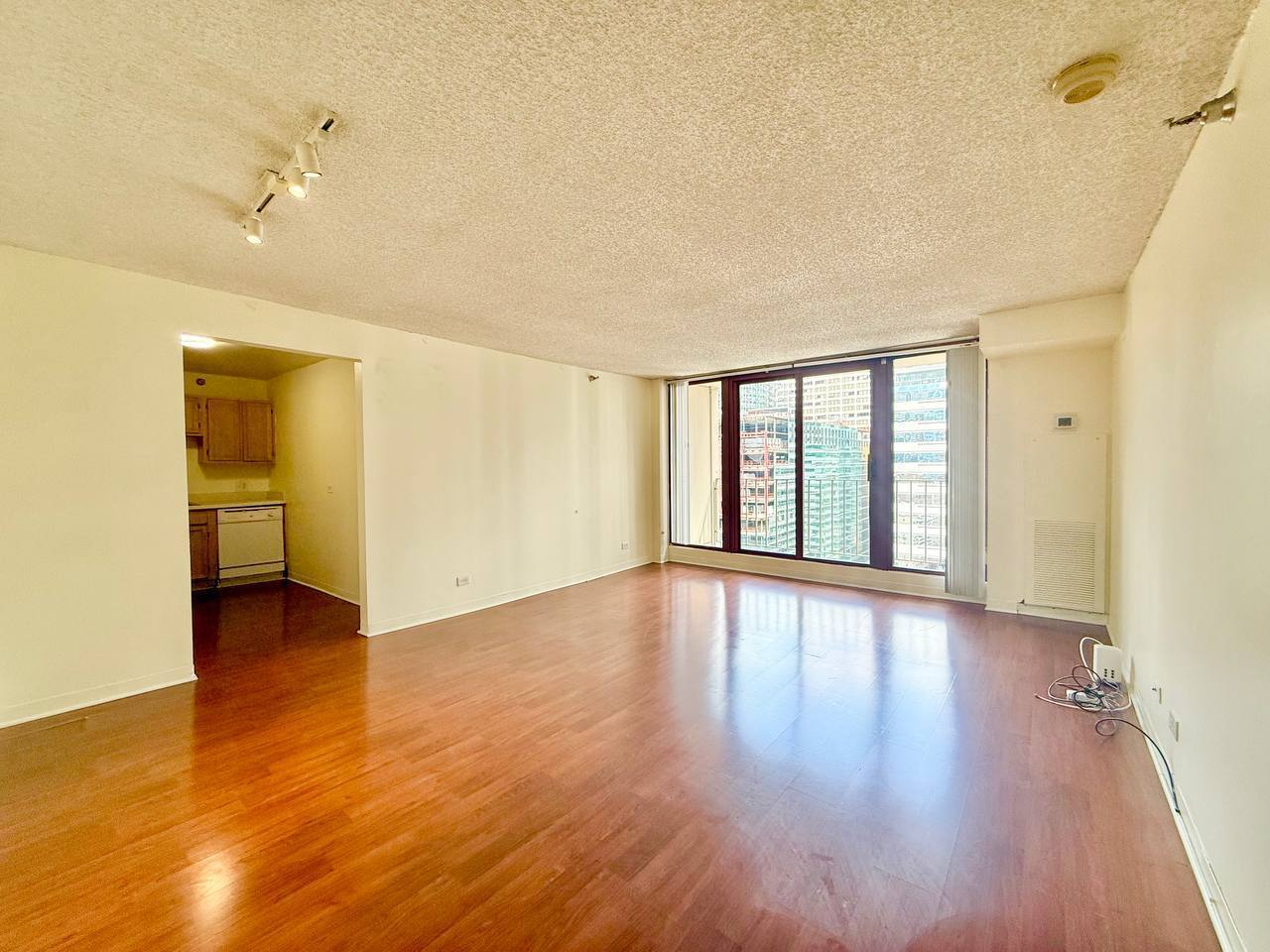 Building Photo - 200 N Dearborn St
