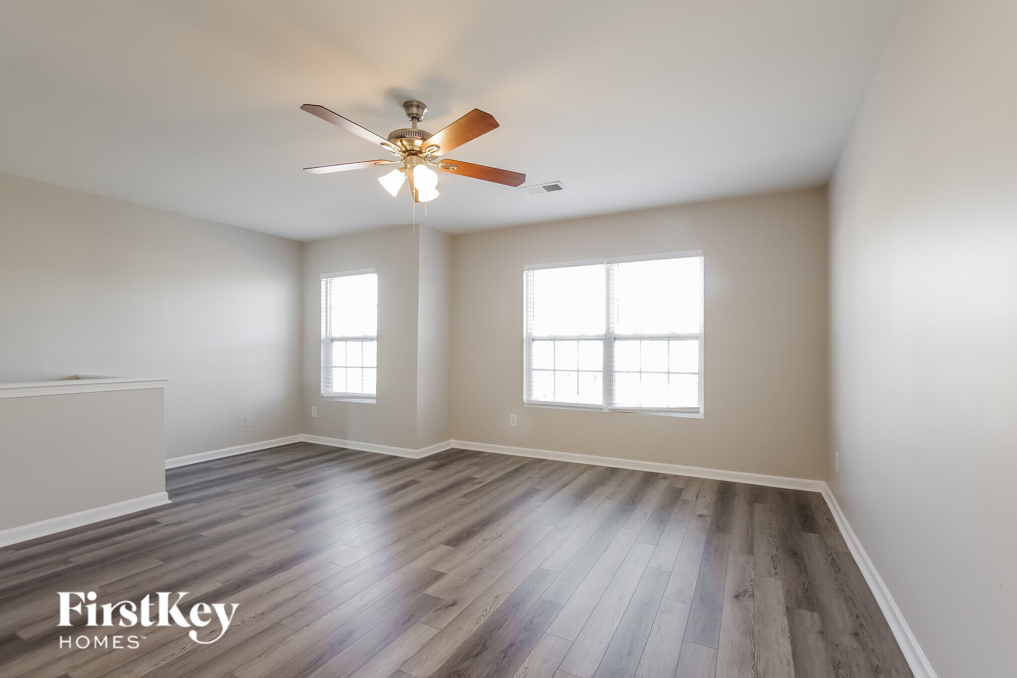 Building Photo - 7421 Lamplighter Close Dr