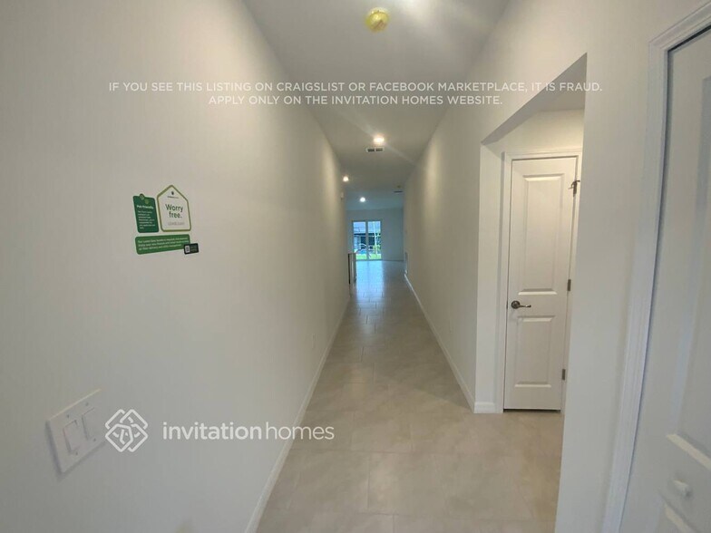 Building Photo - 1501 Orlando Blvd